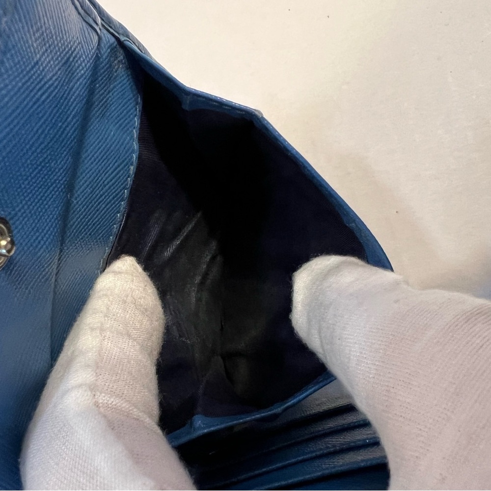 Prada staffiano leather‎ bifold wallet with COA card - Picture 8 of 13